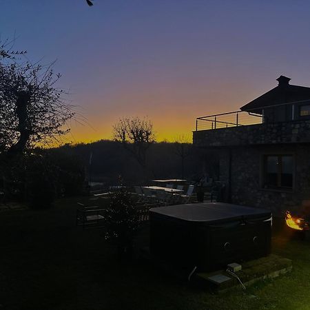 Holiday Home Sovenigo Puegnago Bagian luar foto