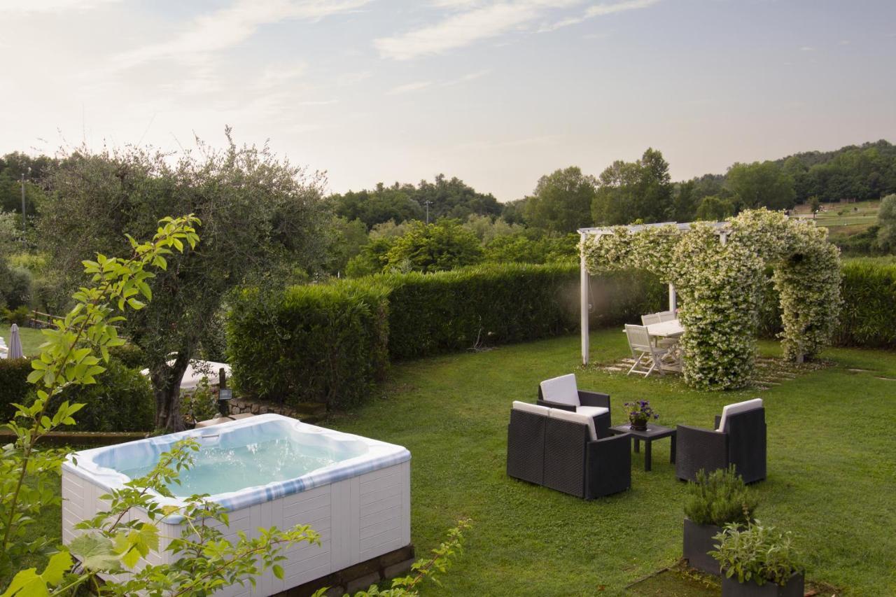 Holiday Home Sovenigo Puegnago Bagian luar foto