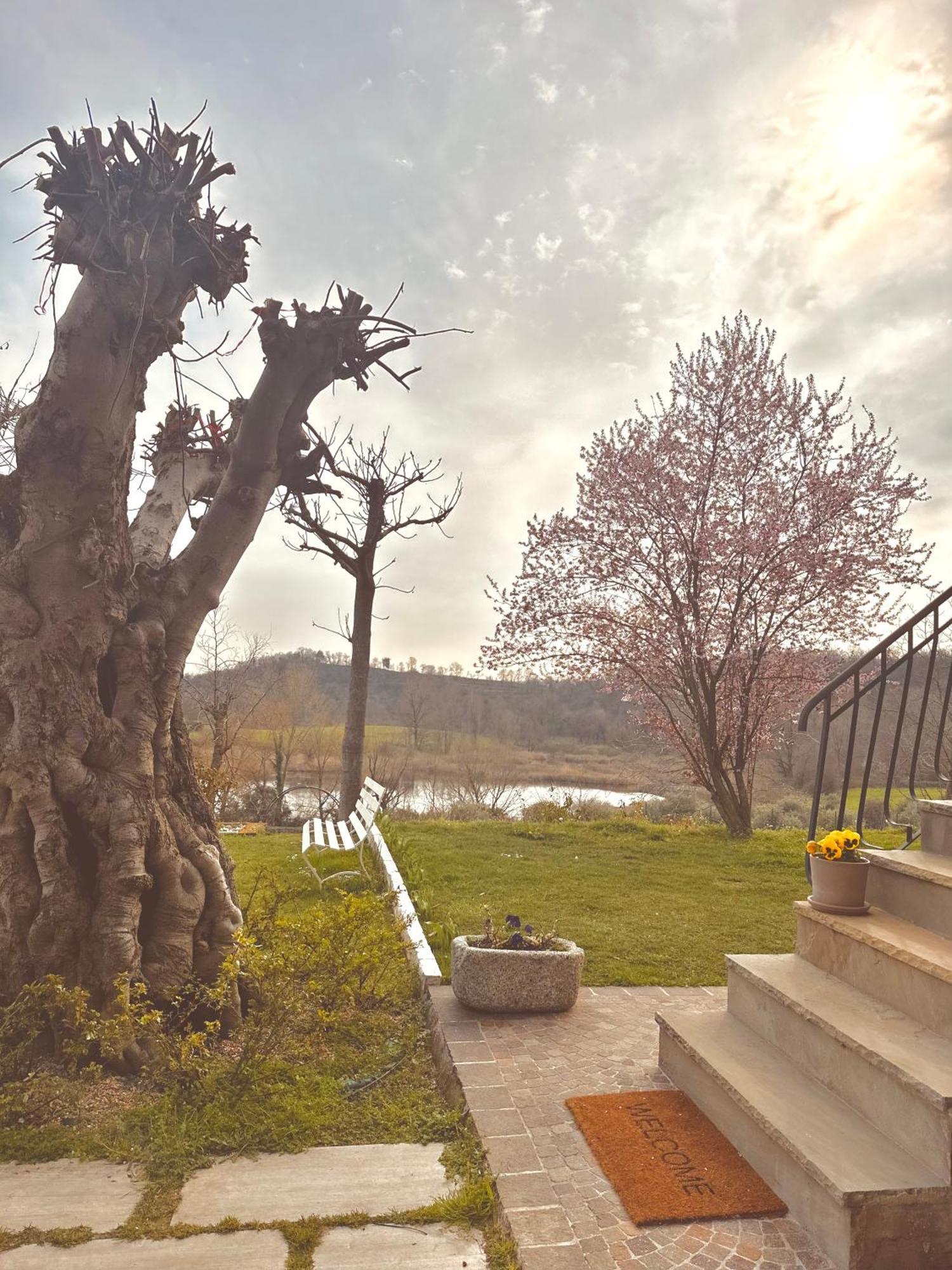 Holiday Home Sovenigo Puegnago Bagian luar foto