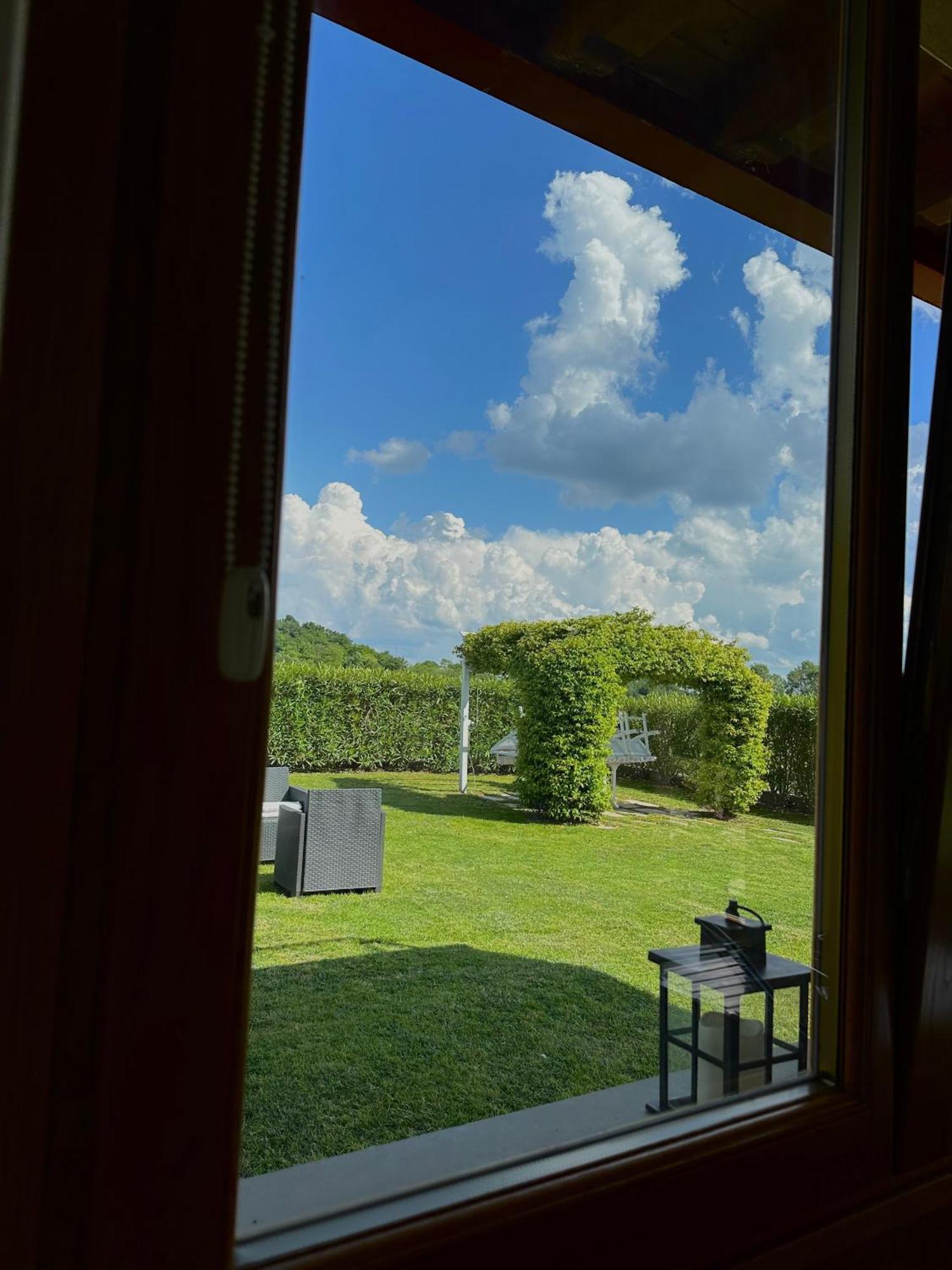 Holiday Home Sovenigo Puegnago Bagian luar foto