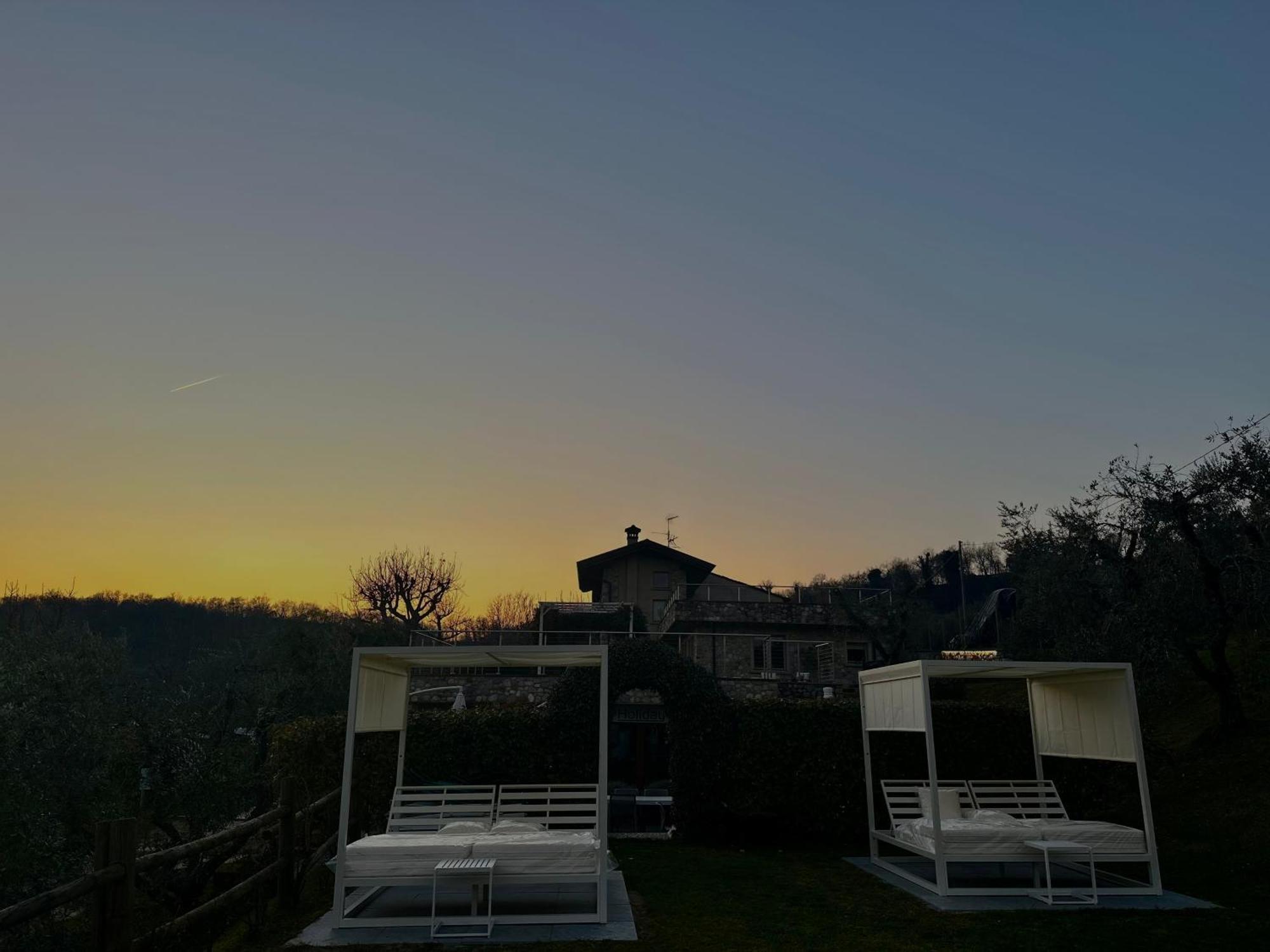 Holiday Home Sovenigo Puegnago Bagian luar foto