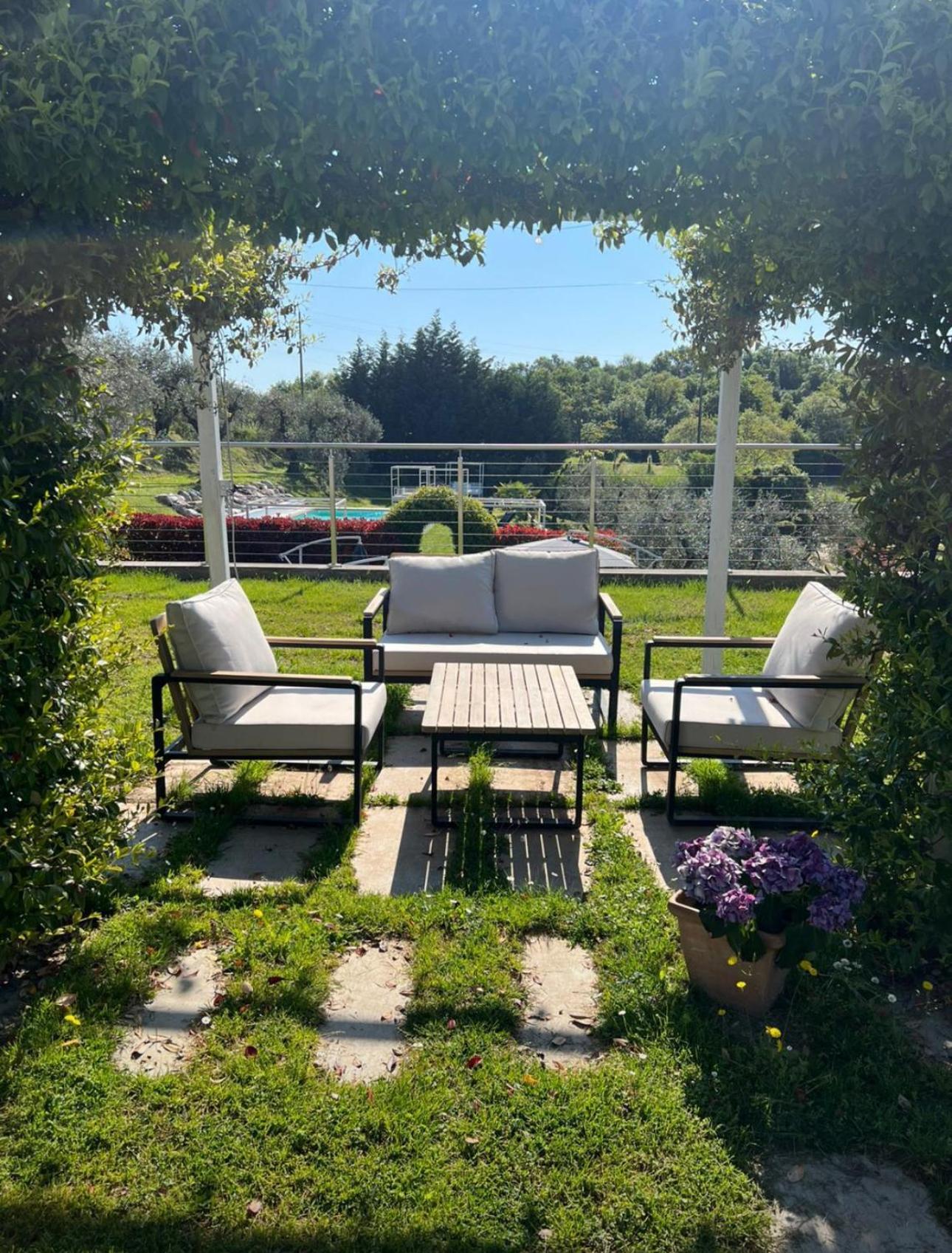 Holiday Home Sovenigo Puegnago Bagian luar foto